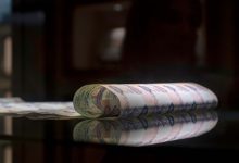 صورة 763.8 مليار درهم استثمارات بنوك الإمارات نهاية مارس