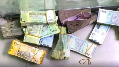 صورة كارثة حلت بالريال اليمني.. أسعار الصرف تسجل اليوم أكبر انهيار في قيمة العملة وسط تراجع مستمر وسريع