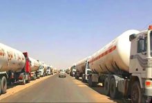 صورة ابتزاز وجبايات غير قانونية تدفع سائقو قاطرات الغاز إلى تعليق عملهم في محافظات الجنوب