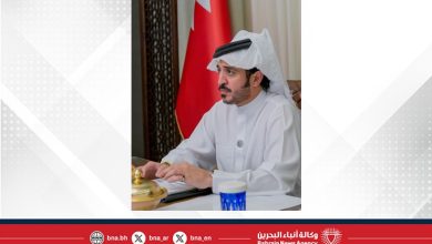 صورة خالد بن حمد يطلع على تحضيرات الأولمبية لاستضافة الألعاب الآسيوية للشباب