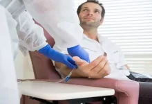 صورة للرجال.. 4 علامات تنذر بالإصابة بسرطان قاتل