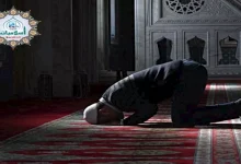 صورة ما حكم صلاة المنفرد والجماعة قائمة؟.. الإفتاء توضح هل صلاته صحيحة