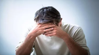 صورة لماذا نشعر بالمزاج السيئ في العمل؟..إليك السبب والحل