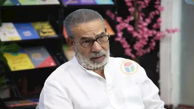 صورة “تمثيلية سخيفة”.. مدحت العدل يعلق على عرض الشباب السعودي لزيزو