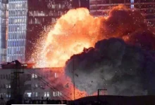 صورة كيف تفاعلت الأسواق العالمية مع الضربات الجوية بين إسرائيل وإيران؟