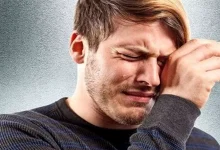 صورة كيف يؤثر البكاء على صحة الرجال؟