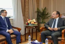 صورة وزيرا قطاع الأعمال والاستثمار يبحثان الترويج للاستثمار بالغزل والنسيج