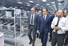 صورة وزير الاستثمار والتجارة يقوم بجولة تفقدية بالمنطقة الحرة بمدينة نصر