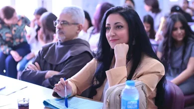 صورة أميرة سليم عضو لجنة تحكيم في مسابقة اكتشاف المواهب بالمركز الكاثوليكي