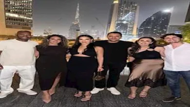 صورة بينهم شيكابالا..15 صورة لنجوم كرة القدم وزوجاتهم في المصيف