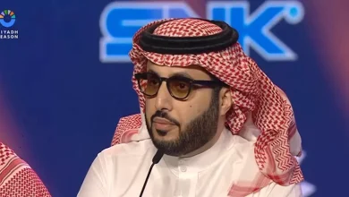 صورة تركي آل الشيخ يكشف سبب إقامة “نزال القرن” في لاس فيجاس وليس في السعودي