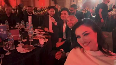 صورة دارين حداد تنشر صورة مع حمادة هلال وتعلق: “سيلفي المداحين”