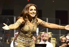 صورة بسبب وردة من معجب.. هذا ما فعلته أنغام في حفلها بالكويت