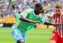 صورة “يلعب بعين واحدة”.. لاعب سياتل ساوندرز يثير الجدل في كأس العالم