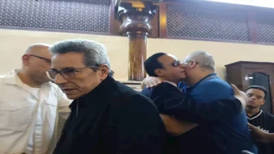 صورة بحضور محمود سعد وخالد سرحان.. تشييع جثمان والد تامر عبدالمنعم