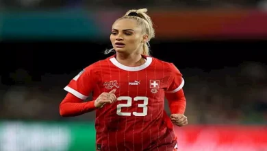 صورة مباراة بين منتخب سويسرا للسيدات وفريق ولاد تشعل السوشيال ميديا