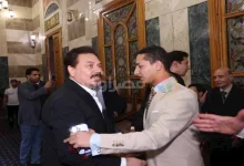 صورة 25 صورة لمشاهير الفن والإعلام والسياسة في عزاء والد تامر عبدالمنعم