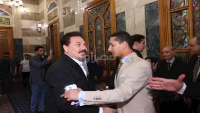 صورة 25 صورة لمشاهير الفن والإعلام والسياسة في عزاء والد تامر عبدالمنعم