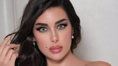 صورة ياسمين صبري بفستان أسود ساحر.. كيف نسقت إطلالتها؟