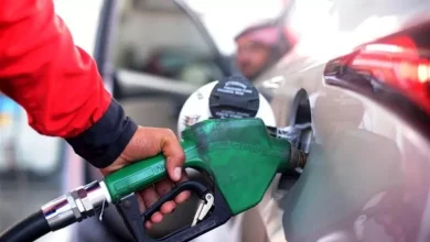 صورة ضريبة البترول الخام.. هل ترفع أسعار المنتجات البترولية؟ الضرائب ترد