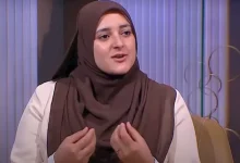 صورة بصلي في البيت وانا متعطرة.. هل صلاتي صحيحة؟.. أمينة الفتوى تجيب
