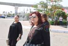 صورة نور النبوي ونادية الجندي ومديحة حمدي .. 20 صورة من جنازة الفنانة سميحة