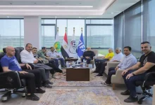 صورة أبوريدة يجتمع بالجهاز الفني لمناقشة استعدادات كأس العرب