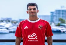 صورة زيزو يكشف سر رقم قميصه مع النادي الأهلي.. ويختار اللاعب الأفضل في مصر