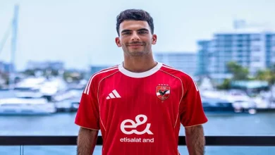 صورة زيزو يكشف سر رقم قميصه مع النادي الأهلي.. ويختار اللاعب الأفضل في مصر
