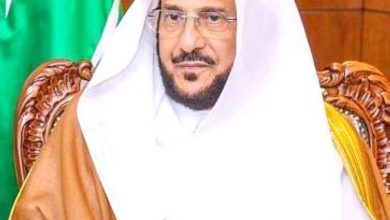 صورة آل الشيخ لـ«عكاظ»: المتطرفون مكثوا عقوداً يبيضون ويفرخون.. والسعوديون تصدوا لهم بالمنهج المعتدل  أخبار السعودية