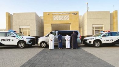 صورة ضبط مواطنين لنقلهما مقيمين مخالفين ومحاولة إيصالهما إلى مكة  أخبار السعودية