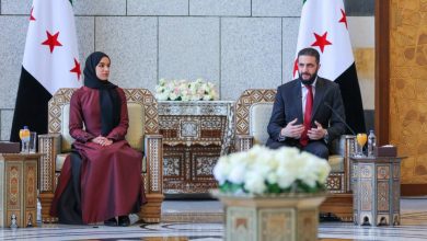 صورة بالصور.. الرئيس السوري وزوجته يستقبلان وفداً نسائياً بمناسبة عيد الأضحى  أخبار السعودية