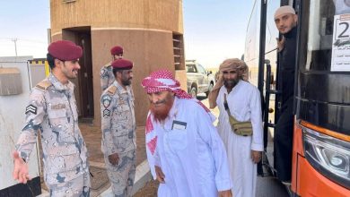 صورة «حرس الحدود» تسهّل إجراءات مغادرة ضيوف الرحمن عبر منفذ الوديعة  أخبار السعودية
