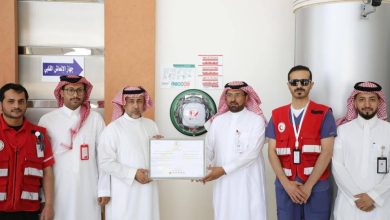 صورة هلال نجران يسلم «شهادة الامتثال» لـ«مطار نجران الدولي»  أخبار السعودية