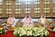 صورة أمير جازان يتفقد محافظة جزر فرسان ويلتقي عدداً من المشايخ والأهالي  أخبار السعودية