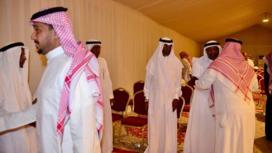 صورة أسرتا خليفة وباقدو يتلقيان التعازي في فقيدتهما  أخبار السعودية