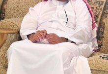 صورة المهندس الصعيري يستقبل المعزين في والدته  أخبار السعودية
