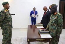 صورة السودان: وزيرا الدفاع والداخلية يؤديان اليمين الدستورية أمام البرهان  أخبار السعودية