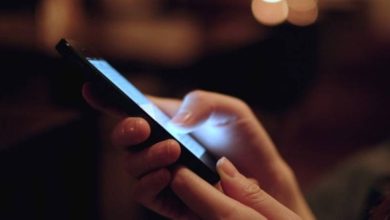صورة «الصحة العالمية» تحذر من الإفراط في استخدام الجوال ووسائل التواصل.. لماذا؟  أخبار السعودية