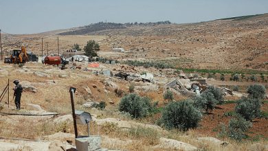 صورة الاحتلال يعدل القوانين للسيطرة على الأراضي في الضفة