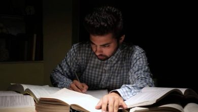 صورة | استعدادا لمحطة مصيرية.. “غرف عمليات” في منازل طلبة التوجيهي قبيل الامتحانات