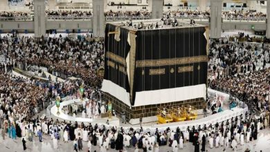 صورة | لماذا ترفع كسوة الكعبة وكم تبلغ تكلفتها؟