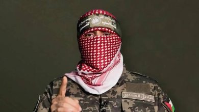 صورة | أبو عبيدة: الاحتلال لن يستعيد المحتجز “متان تسنجاوكر” بالقوة