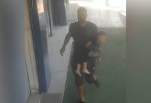 صورة | فيديو.. شاب أردني ينقذ طفلًا مختنقًا في وادي الحجر وينقله سريعًا إلى مركز صحي
