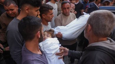 صورة | استشهاد 5 فلسطينيين بينهم طفلتان في قصفٍ لجيش الاحتلال على خان يونس