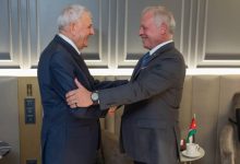 صورة | الملك يؤكد اعتزازه بالعلاقات الأردنية العراقية خلال لقائه الرئيس العراقي في فرنسا