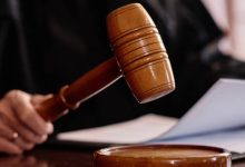 صورة | مدعي عام عمّان يوقف شخصا أنشأ حسابات وهمية للإساءة إلى قضاة وضباط ومسؤولين