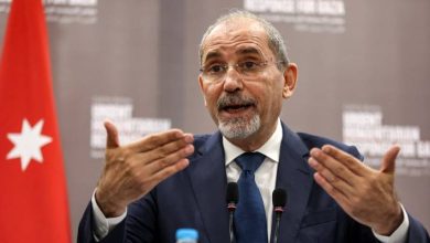 صورة | الصفدي ووزير الخارجية العراقي يشددان ضرورة حماية المنطقة من تبعات الانزلاق نحو حرب إقليمية