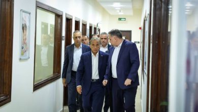 صورة | رئيس الوزراء يتفقد “دار الغذاء” في ناعور ويؤكد دعم الحكومة لزيادة الصادرات وتوفير الوظائف
