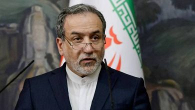 صورة | عراقجي: لا مفاوضات مع واشنطن تحت نيران القصف